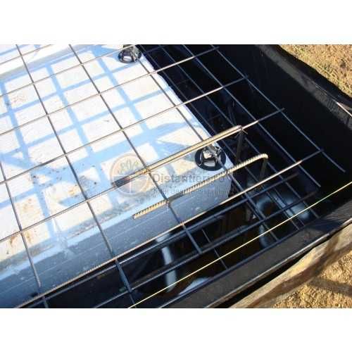 Distantier armaturi pentru folie sau polistiren