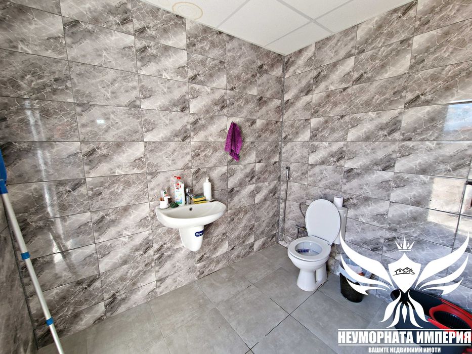 Дава се под наем Склад в с. Скутаре, Област Пловдив - 60 кв.м за 515 € - Снимка #11