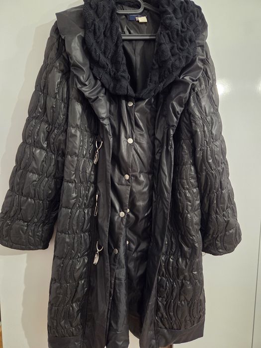 Дълго олекотено зимно яке