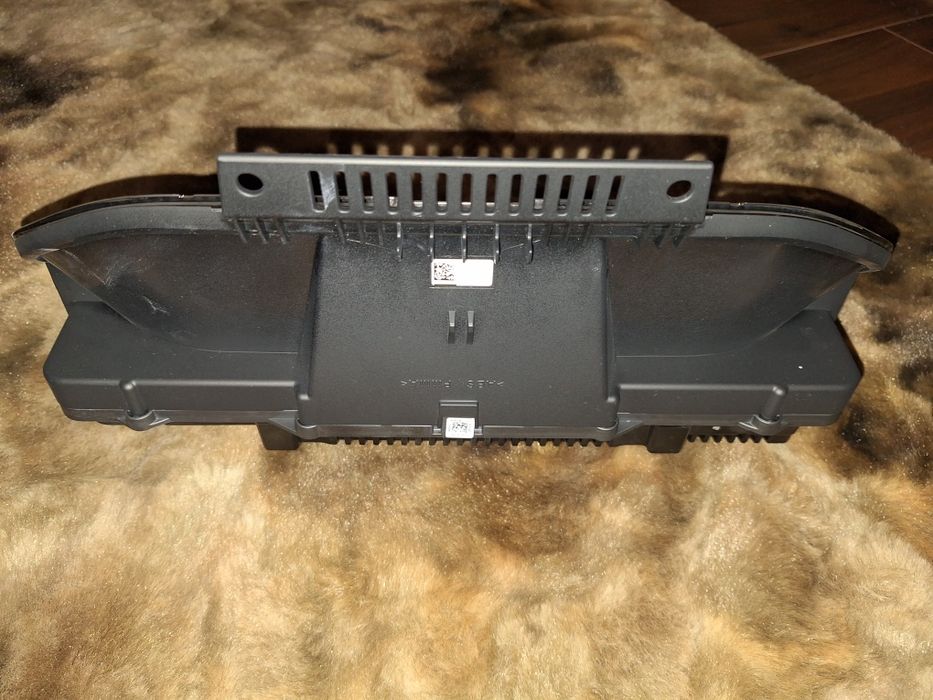Ceasuri bord Volvo noi