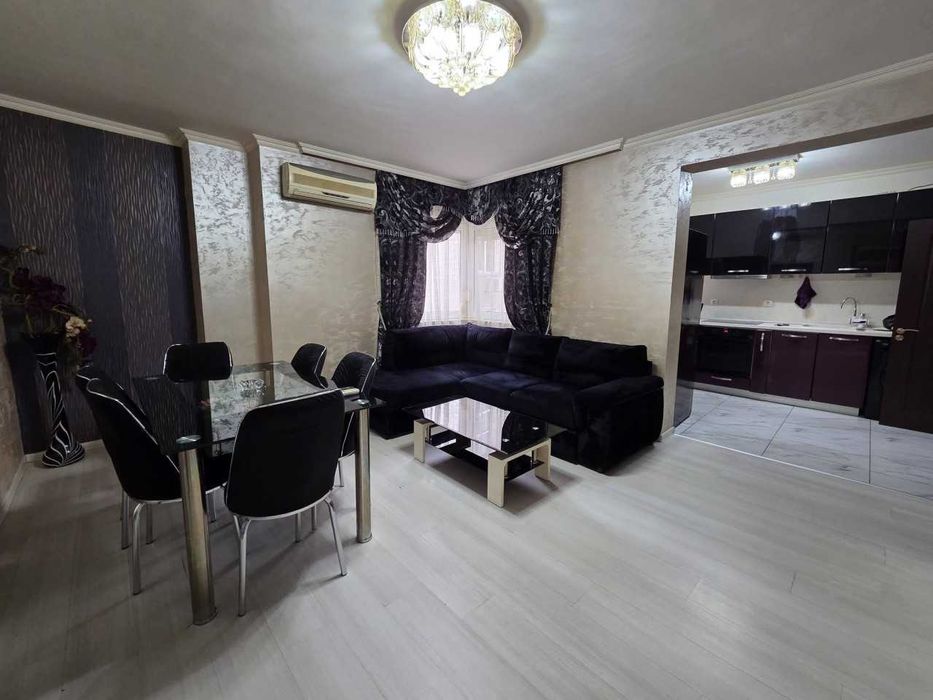 Дава се под наем Тристаен апартамент в Пловдив, Мараша - 100 кв.м за 399 € - Снимка #2