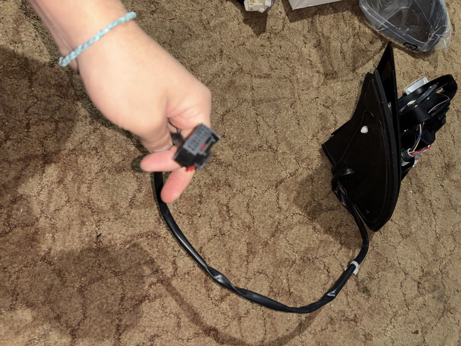 Oglindă noua PASSAT B6+Broasca ușă față stanga Passat B6