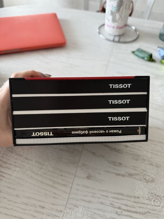 Часы мужские Tissot v8