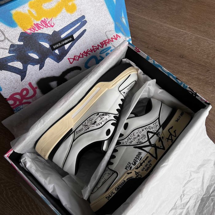 Adidași originali Dolce and Gabbana, în stare bună