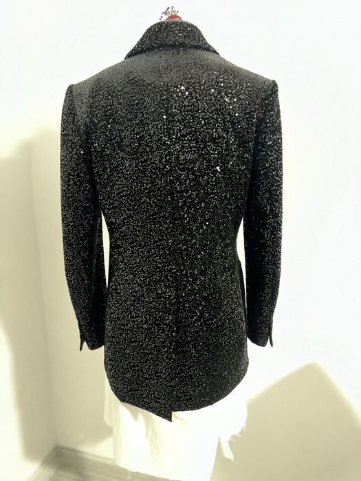 Sacou ZARA cu Paiete Negre – Stare Impecabilă (Elegant / Party)