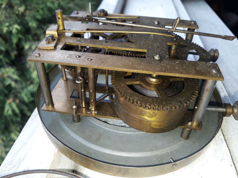 Mecanism Ceas pendula vechi de perete - antic