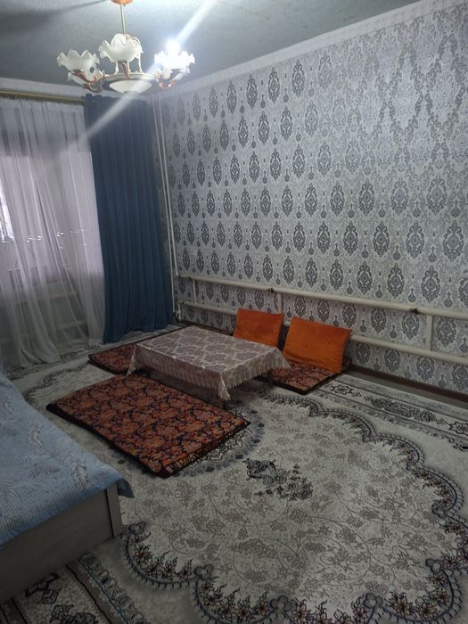 Срочно продаётся 3/2/4 квартира 77 серия феруза 77000