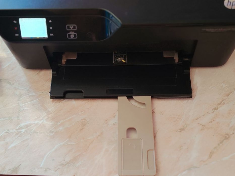Продается принтер HP Deskjet 3525
