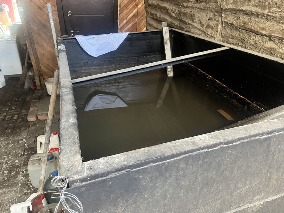 Продам бак для воды 3,2 м3