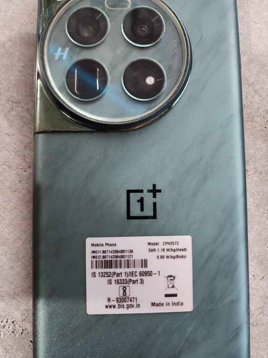 One plus 12 Global 512