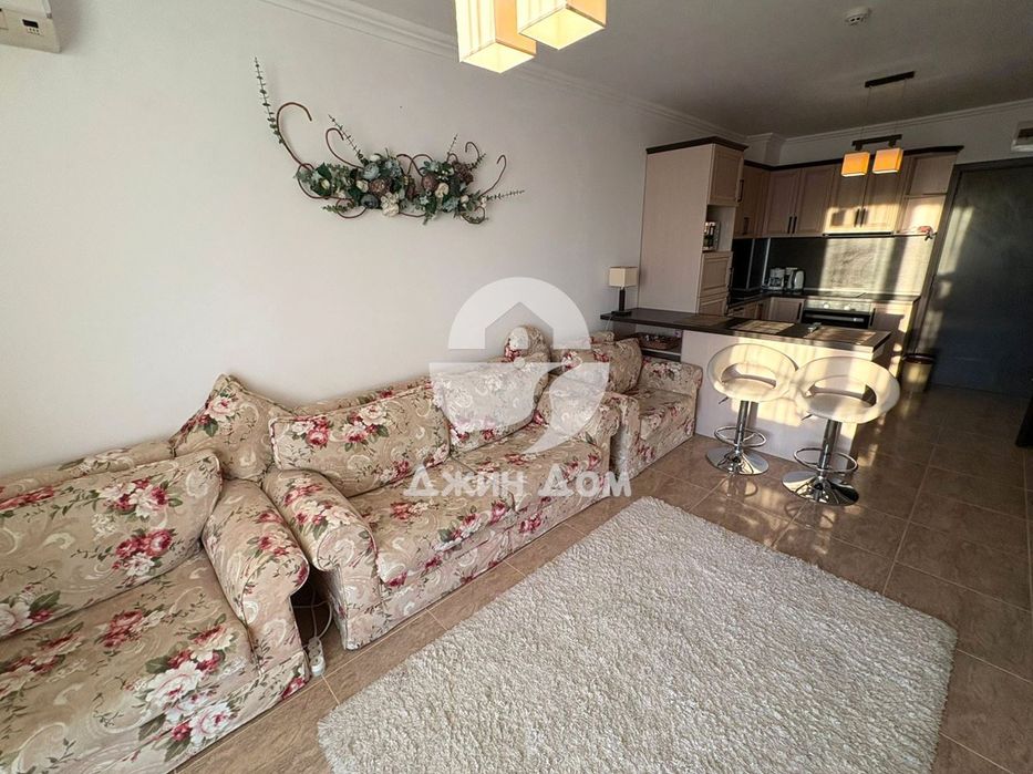 Продава се Двустаен апартамент в Свети Влас - 69 кв.м за 1508 €/кв.м - Снимка #2