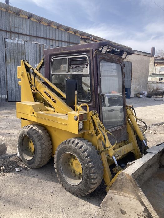 Продам минипогрузчик (бобкат)