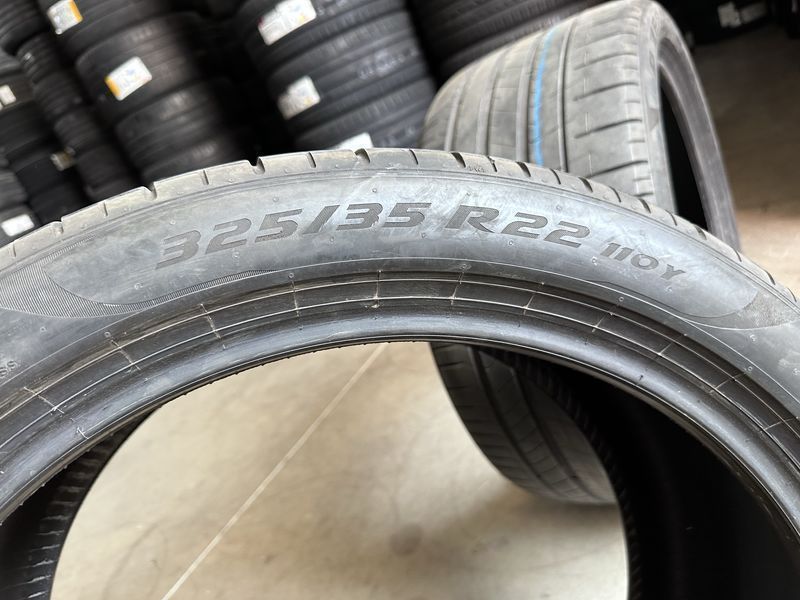 325/35/22//285/40/22 PIRELLI