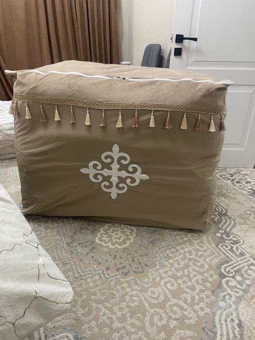 Продам чехол для корпе на приданное