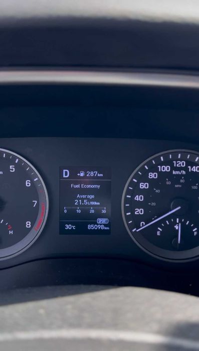 HYUNDAI TUCSON 2019 85k km! Панорама,подгреви,асистенти,android auto