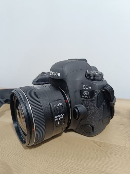 Kit foto Full Frame Canon EOS 6D Mark II – gata de utilizare