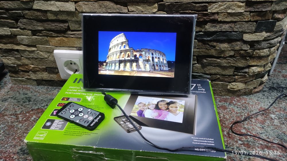 7 инча Дигитална Рамка за снимки INSIGNIA