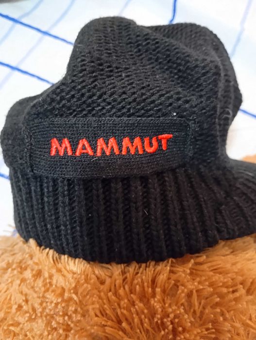 Зимни шапки Eisbar, Mamut и детска Volki, Swix и лятна Quicksilver