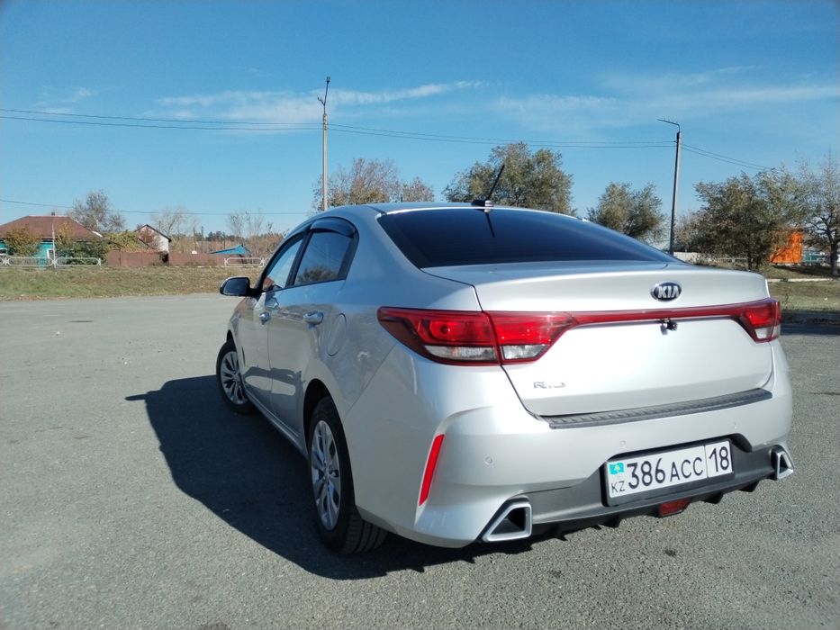 Продается Киа Рио 2021 года.  Торг есть