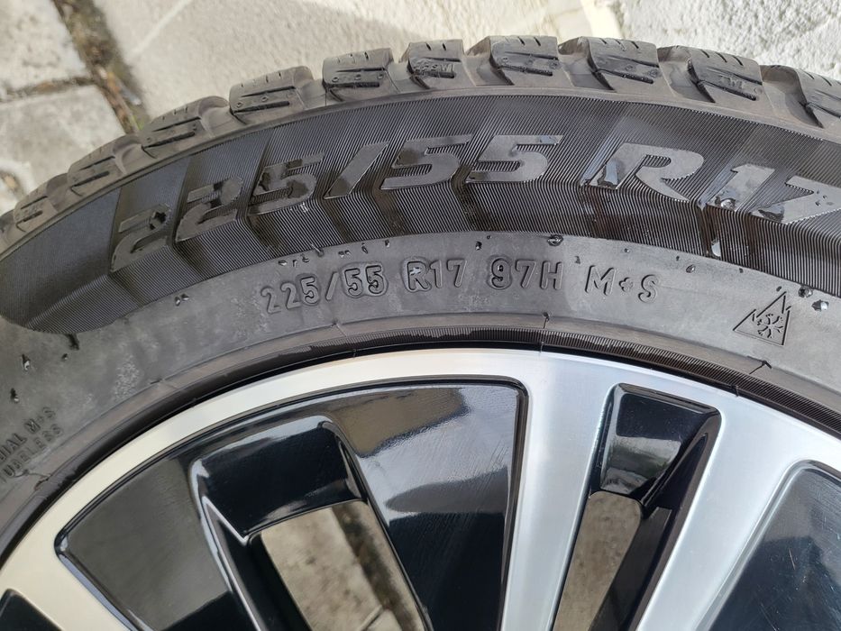 Jante aliaj Mercedes R17, anvelope Pirelli 225 55 17