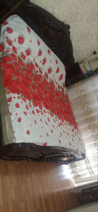 Мебел хитойда ишлаб чикарилган яхши холатда б/у