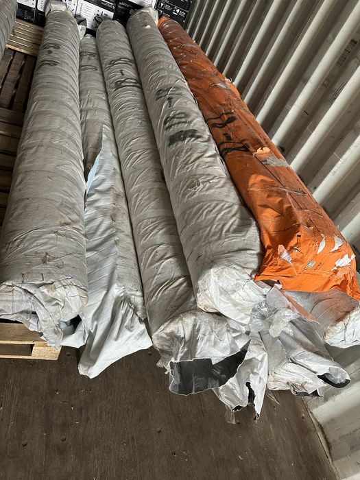 Бесшовные тканевые обои