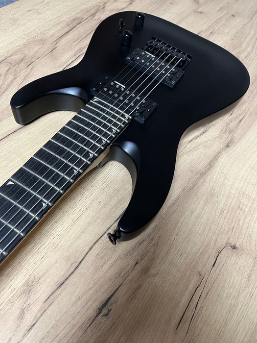 Продам новую гитару Jackson JS22-7