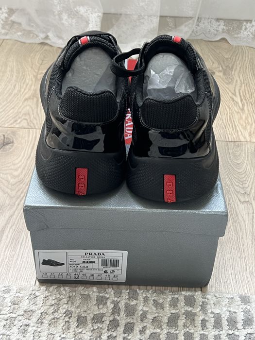 Prada Cups (43, Black)