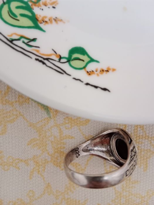 Кольцо серебряное с ониксом