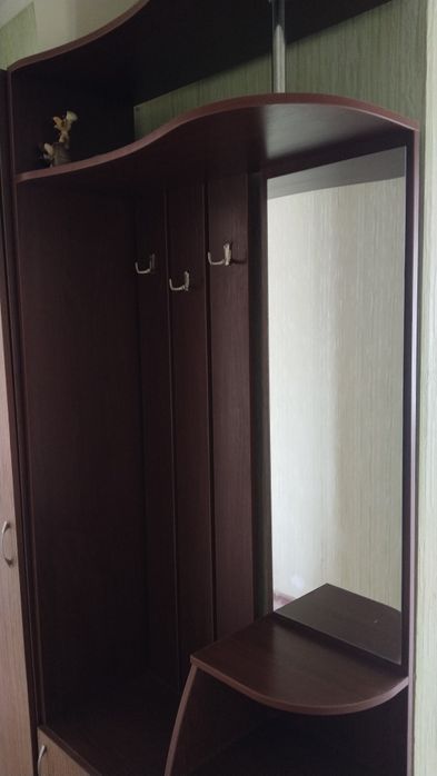 Продам  прихожую