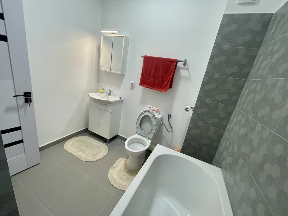 Inchiriez apartament 2 camere, terasa, loc de parcare, Bragadiru Alexandriei McDonald's Onix 6/6 lift STB Lidl