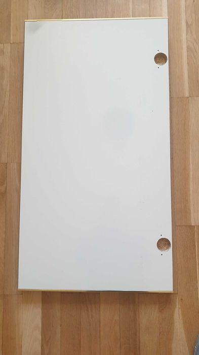 Продавам нови италиански вратички за кухненски шкафове .