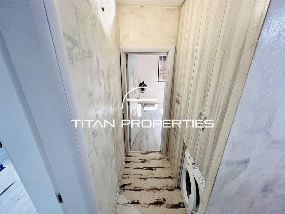 Дава се под наем Тристаен апартамент в Бургас, Славейков - 70 кв.м за 612 € - Снимка #3