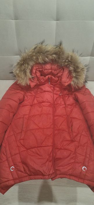 Зимняя куртка для девочки