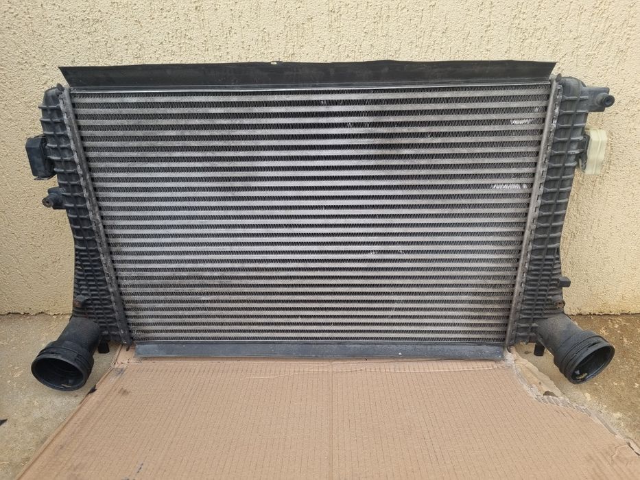 Radiator intercooler vW Tiguan 5N 2.0 TDI  200 lei