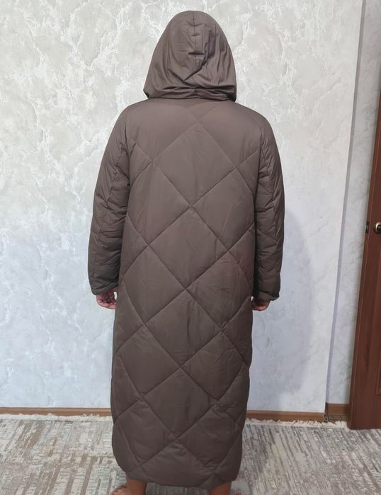 Пуховик зимний теплый