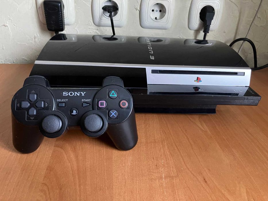 Продам Sony PS3 Fat 320Gb