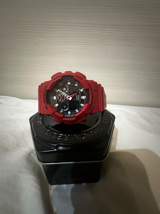 G-SHOCK Casio- Red