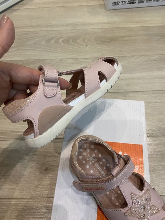 Сандали Biomecanics 24 размер