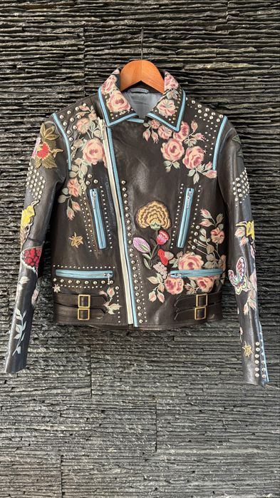 Дамско кожено яке