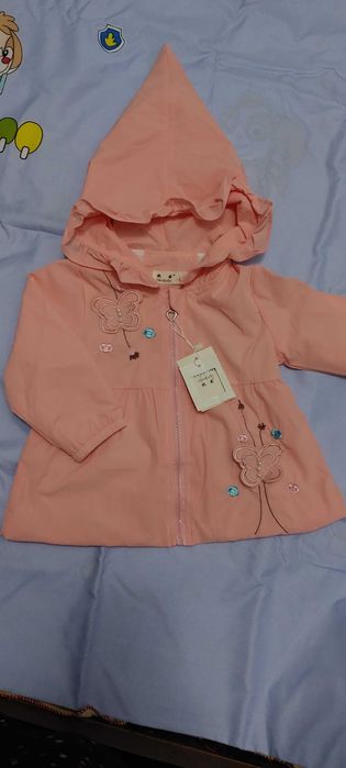 Ветровка новая девочке до  2 годика