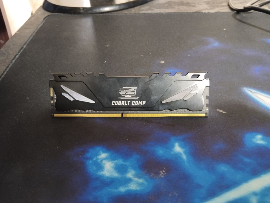 Оперативка DDR4 8gb 2666