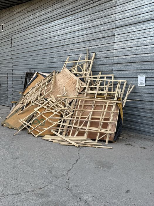 Отдам даром с территрии склада