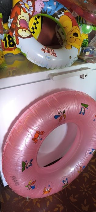 Надувные круги, мячи