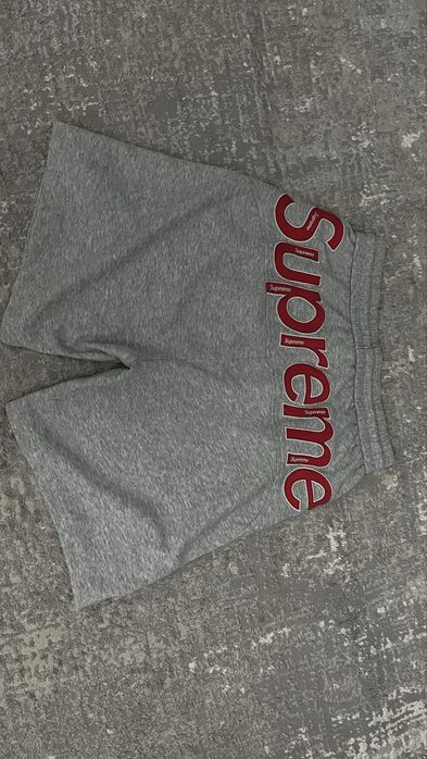 Шорты Supreme M размер