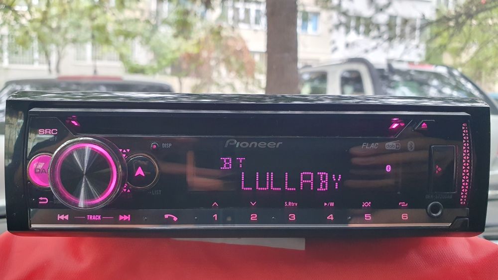 Авторадио Pioneer DEH-S720DAB