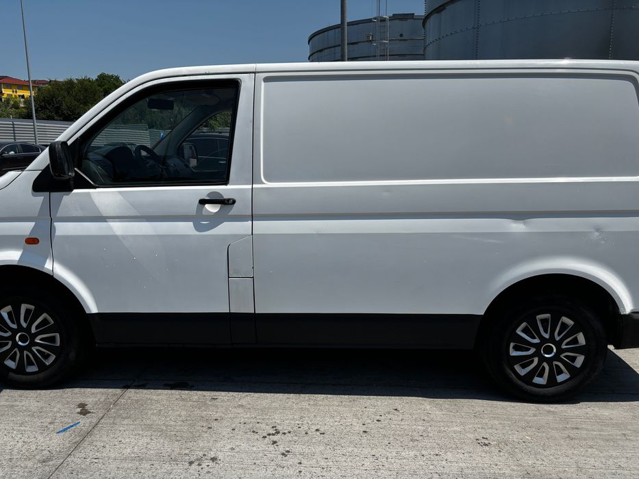 Volkswagen Transporter T5 – 1.9 TDI – 105 CP – 2009
