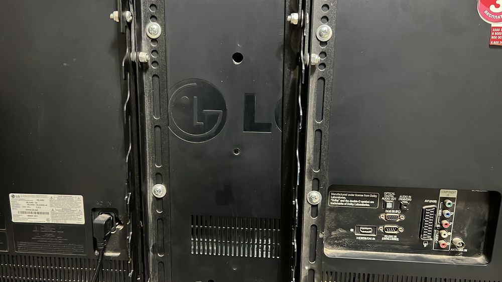 Телевизор lg 2011 года