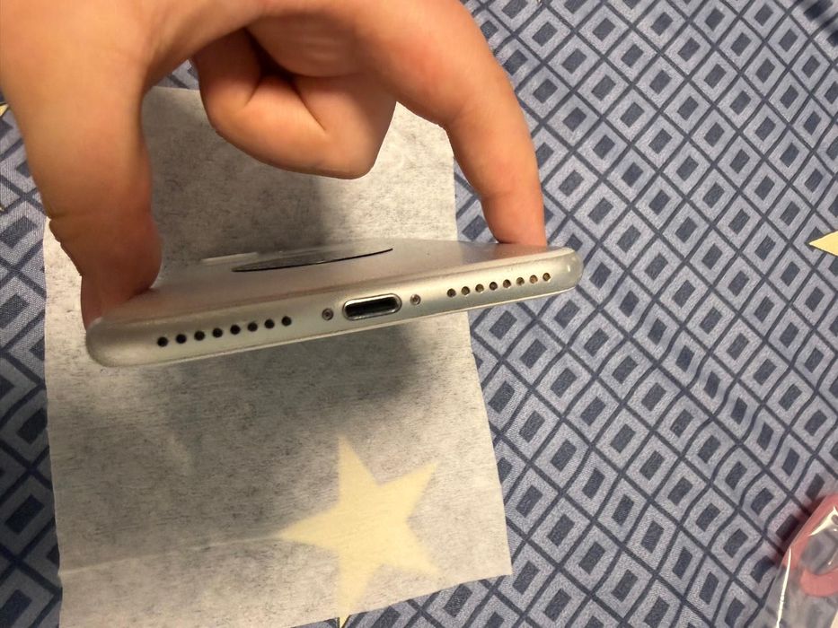 Iphone 7 plus- 128 Gb