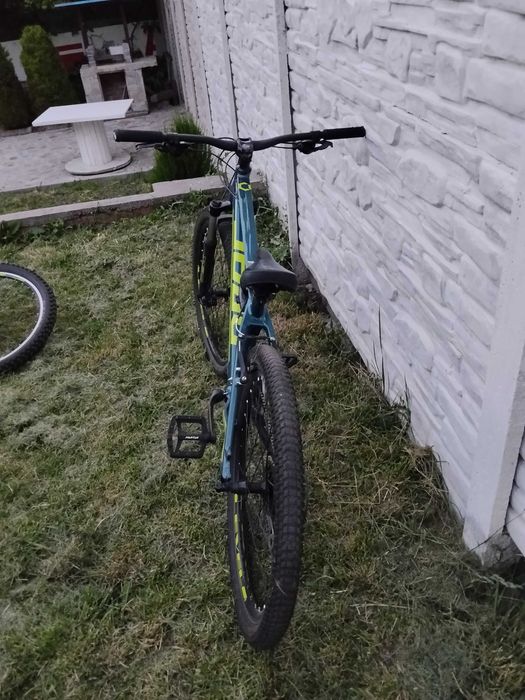 Колело за скокове drag c1 ride като ново